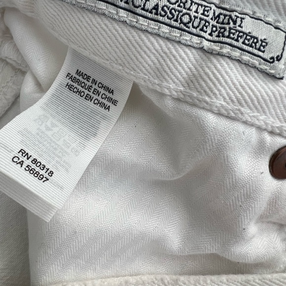 Lucky brand Old Favourite mini white denim distressed jean skirt size 24 - Picture 4 of 4